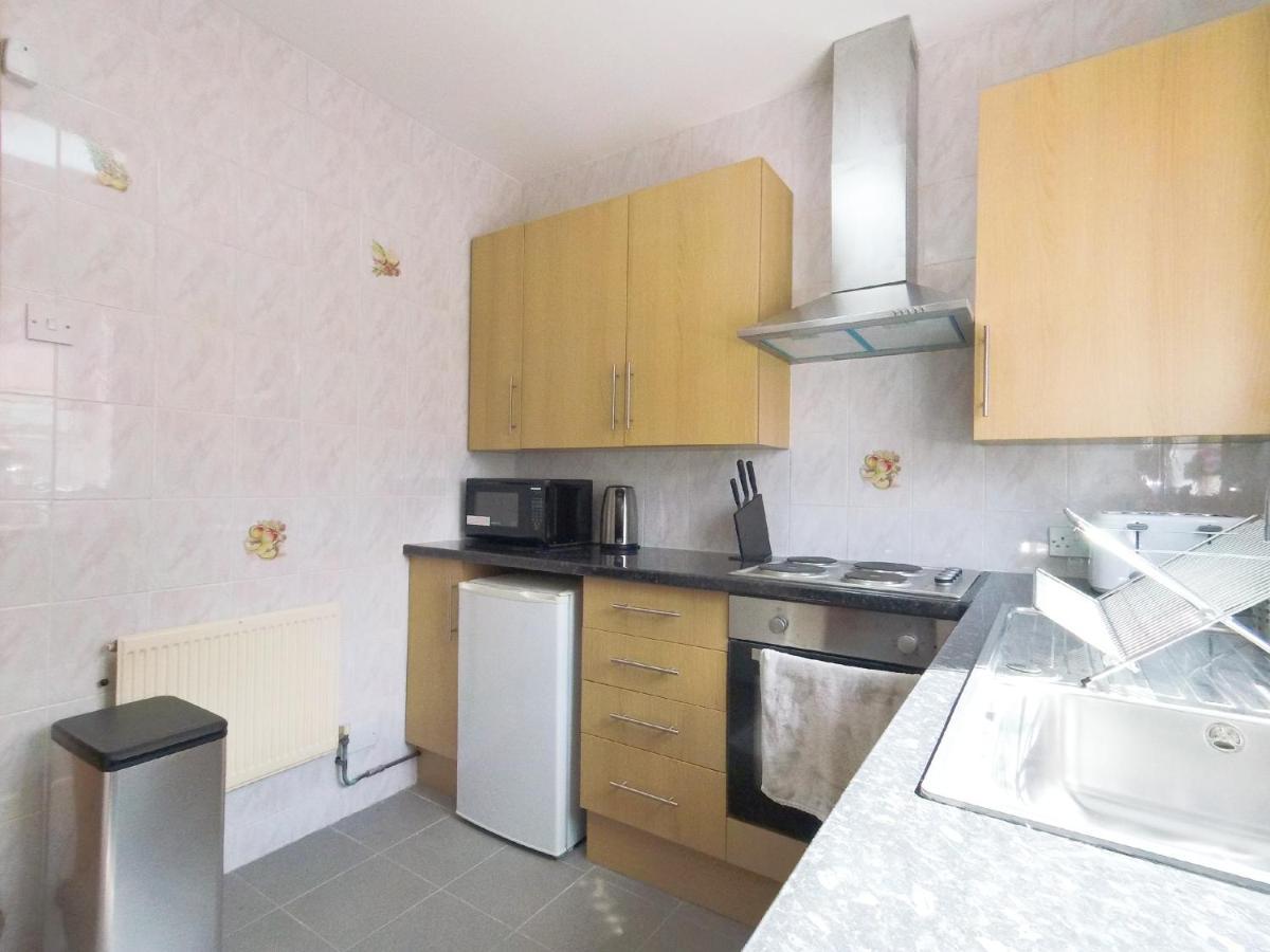 Apartamento Carnation Flat A In Wembley Londres Exterior foto